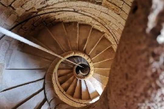 TRAPANI: UNA TORRE DA RECUPERARE
